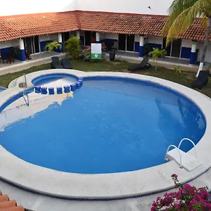 Plaza Almendros Hotel Isla Mujeres